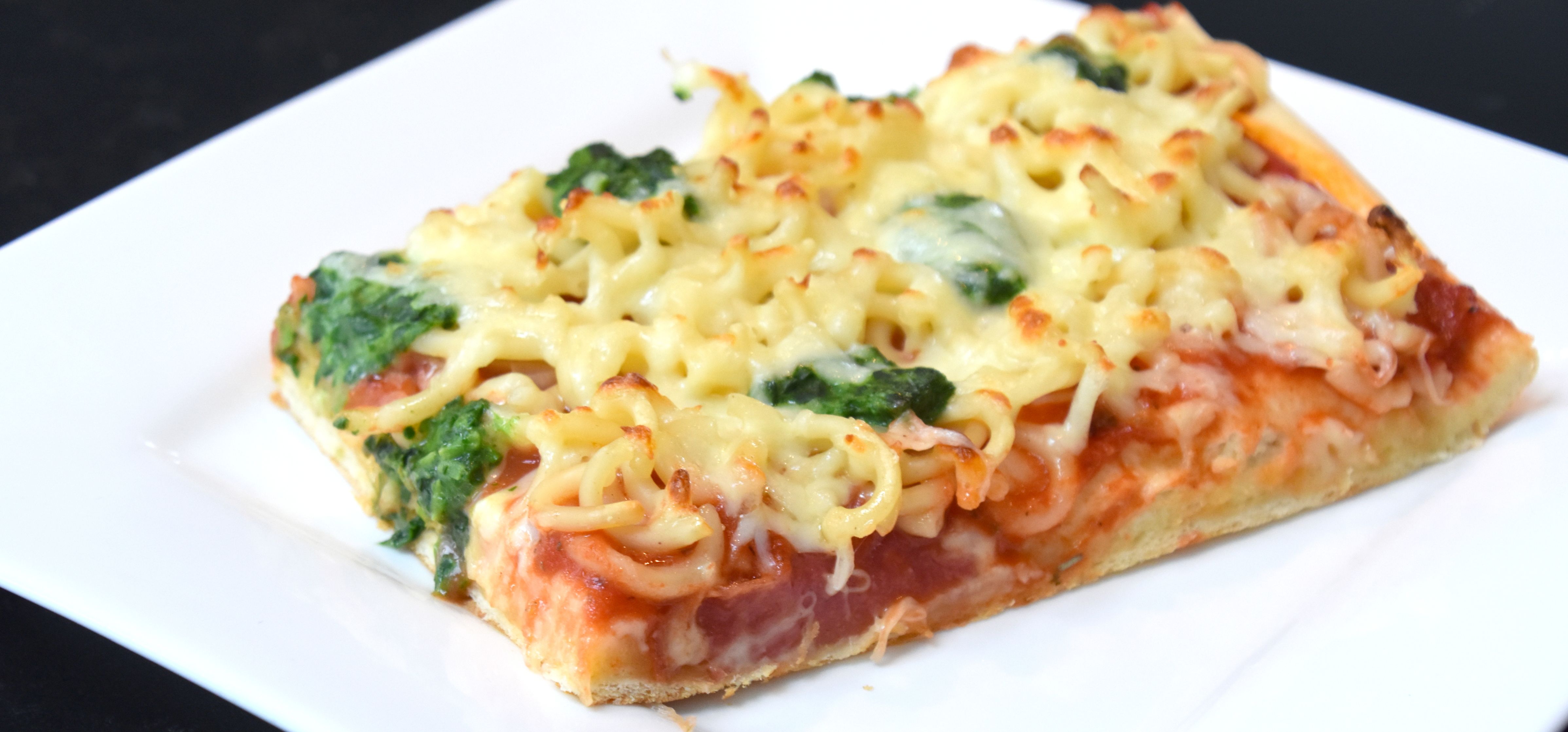 Fluffige Blech-Pizza mit softem Teig – Ninakocht.de