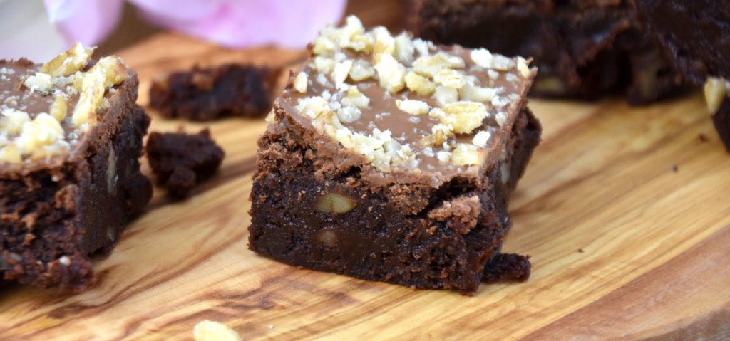 Double Chocolate Walnuss Brownies Schoko Brownie Walnüsse Muffin Brownie-Liebe Rezept by ninakocht.de